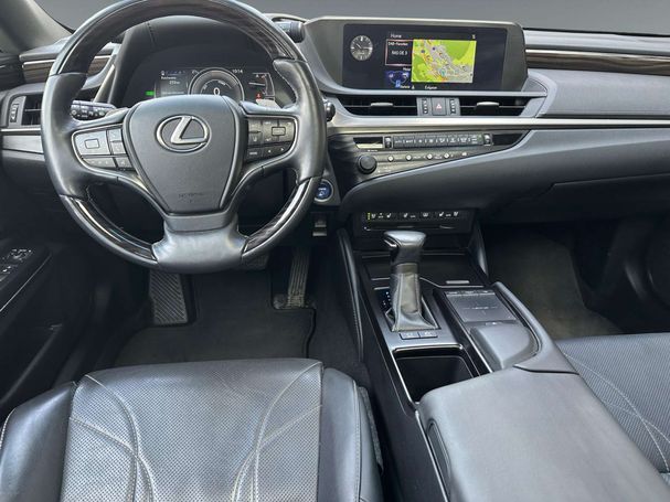 Lexus ES 300 H 160 kW image number 10