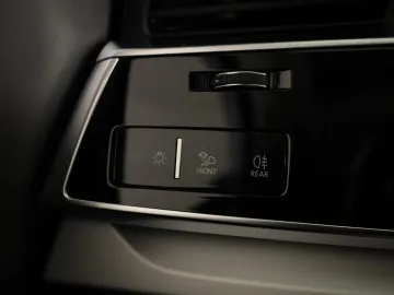 Car image 45