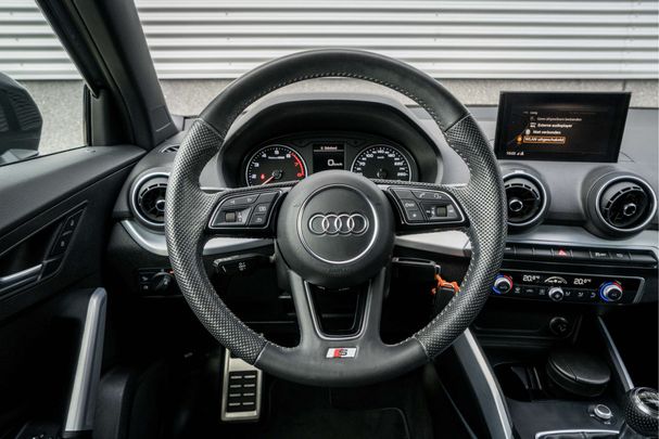 Audi Q2 30 TFSI S-line 85 kW image number 17