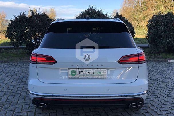 Volkswagen Touareg 3.0 TDI 4Motion 170 kW image number 4