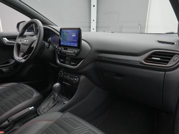 Car image 32