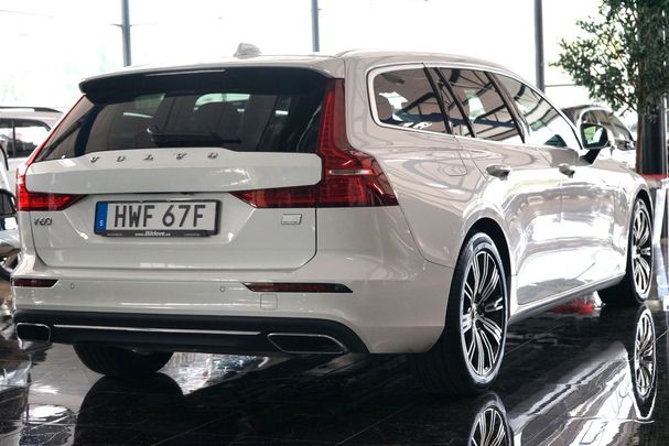 Volvo V60 T6 Recharge AWD 250 kW image number 3