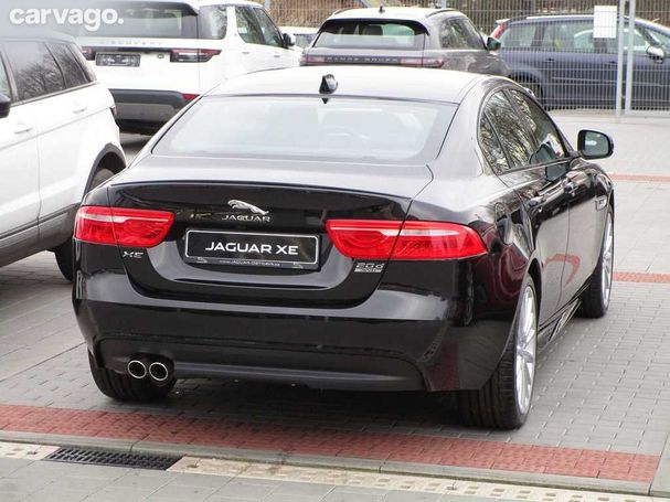 Jaguar XE 132 kW image number 7