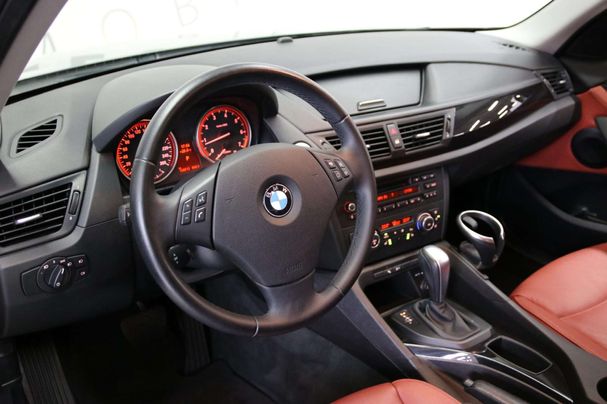 BMW X1 sDrive18i 110 kW image number 24