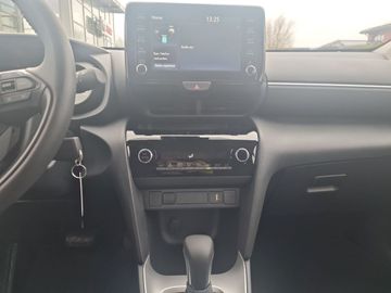 Car image 11