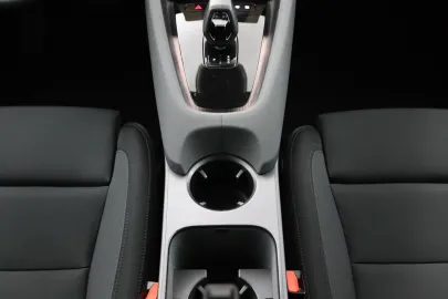 Car image 39
