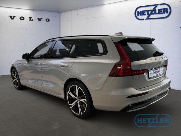 Volvo V60 Ultra Dark AWD Recharge 293 kW image number 4