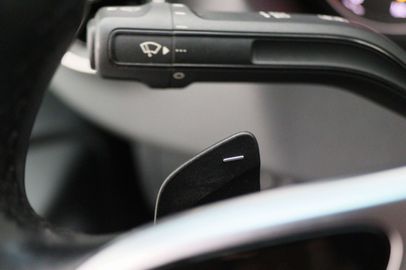 Car image 36