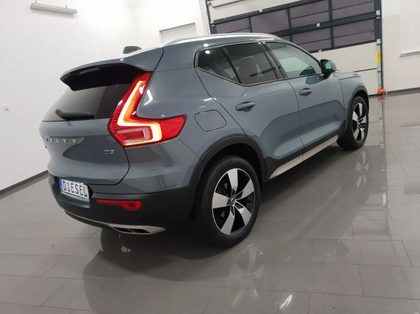 Volvo XC40 D3 Inscription 110 kW image number 3