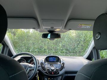 Car image 24