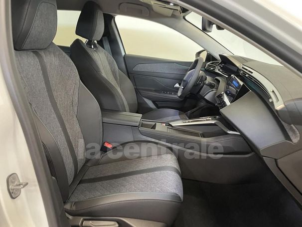 Peugeot 408 PureTech 96 kW image number 17