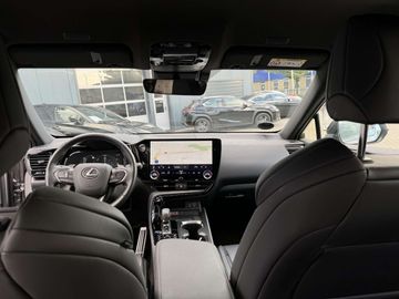 Car image 37