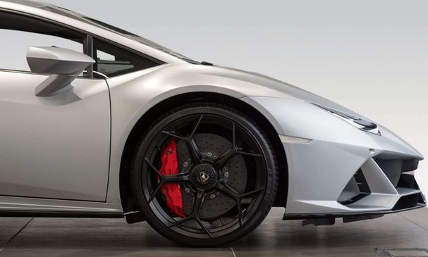 Lamborghini Huracan 471 kW image number 26