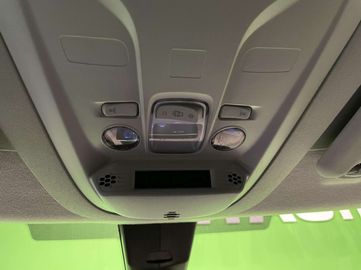 Car image 36