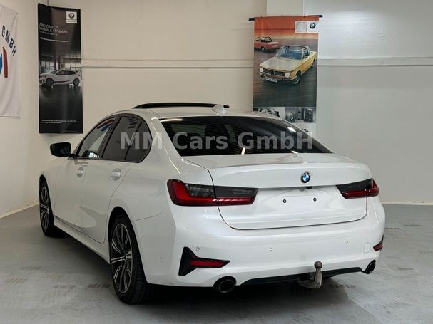 BMW 320d Sport Line 140 kW image number 14