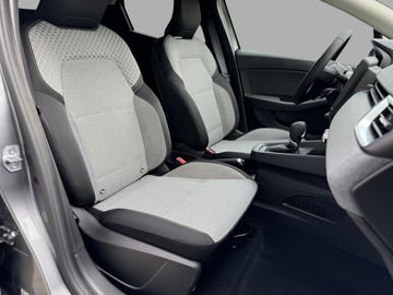 Car image 11