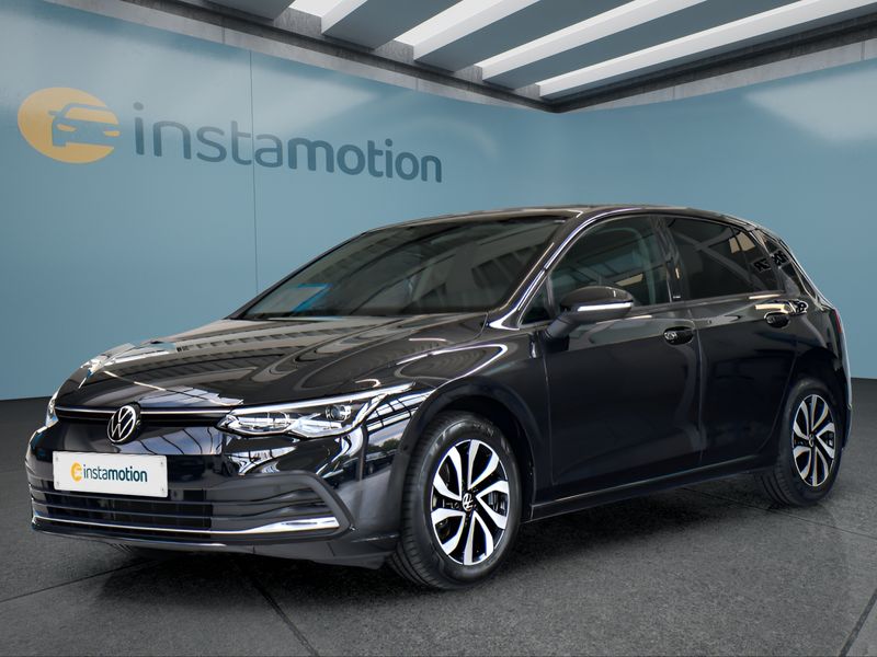 Volkswagen Golf 8 110 kW
