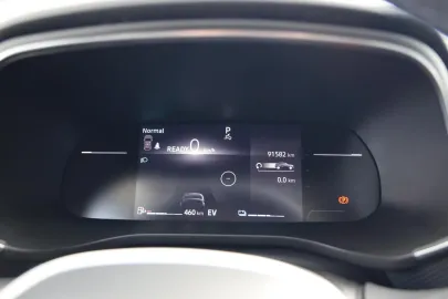 Car image 27