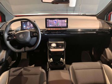 Car image 10