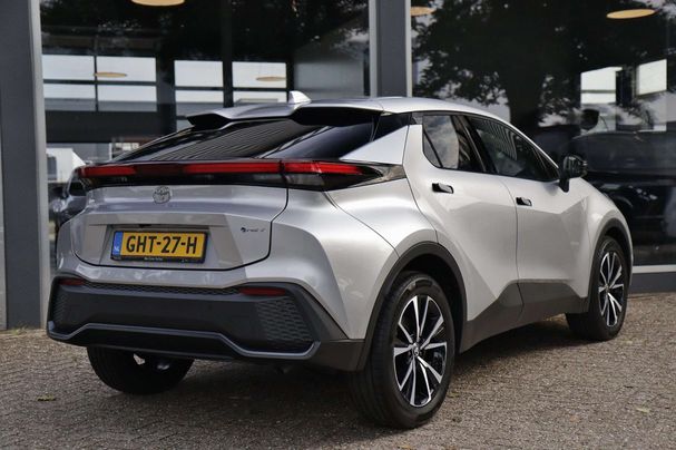 Toyota C-HR 1.8 Hybrid Dynamic 90 kW image number 3