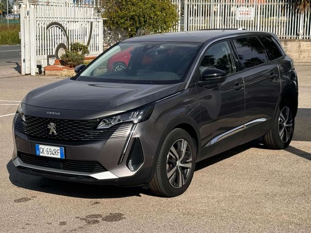 Peugeot 5008 BlueHDi 130 Allure 96 kW image number 1