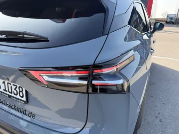 Car image 36