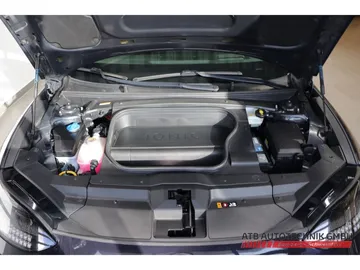 Car image 28