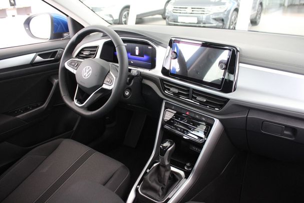 Volkswagen T-Roc 1.5 TSI DSG 110 kW image number 9