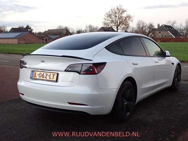 Tesla Model 3 Long Range AWD 324 kW image number 3