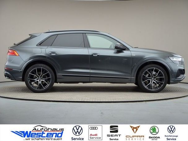 Audi Q8 55 TFSIe S-line 280 kW image number 2