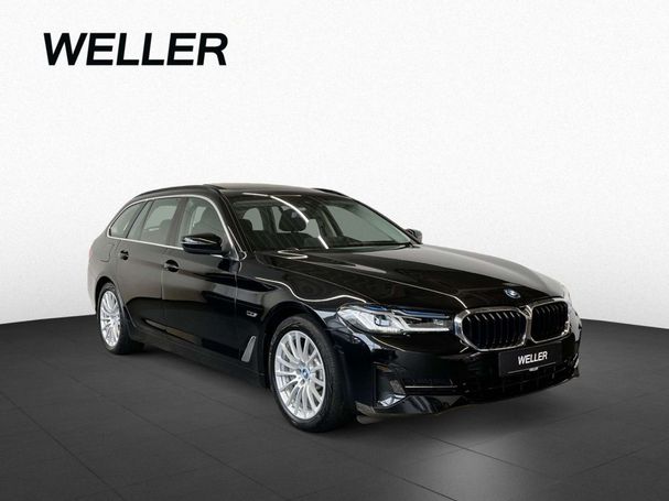 BMW 530 Touring 215 kW image number 3