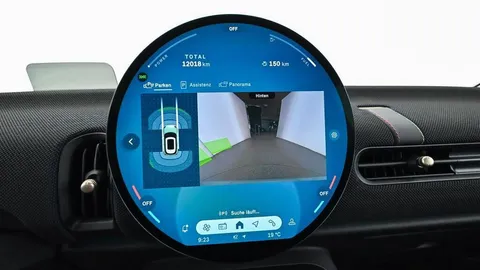 Car image 21