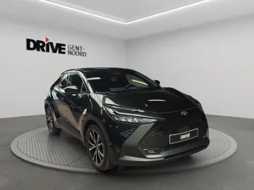 Car image 2