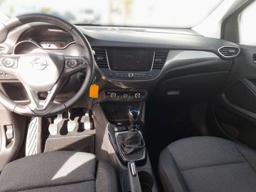 Car image 11