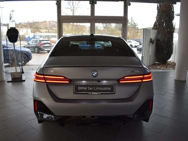 BMW i5 eDrive40 250 kW image number 7