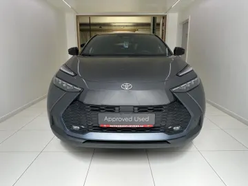 Car image 3