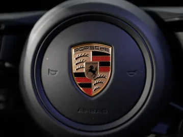 Car image 36