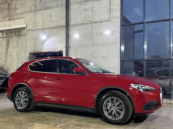 Alfa Romeo Stelvio Q4 Super 140 kW image number 9