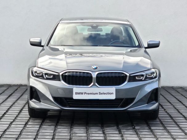 BMW 318i 115 kW image number 2