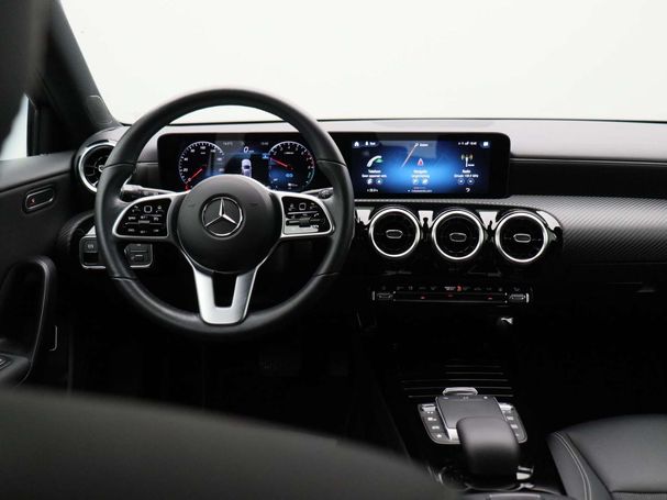 Mercedes-Benz A 250 e 160 kW image number 9