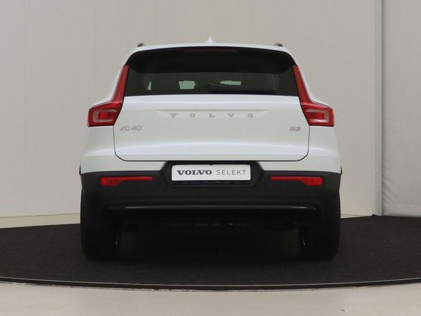 Volvo XC40 B3 Plus Dark 120 kW image number 11