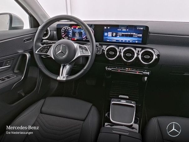 Mercedes-Benz A 180 d Advanced 85 kW image number 6