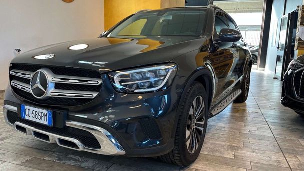 Mercedes-Benz GLC 300 190 kW image number 1