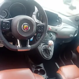 Car image 19