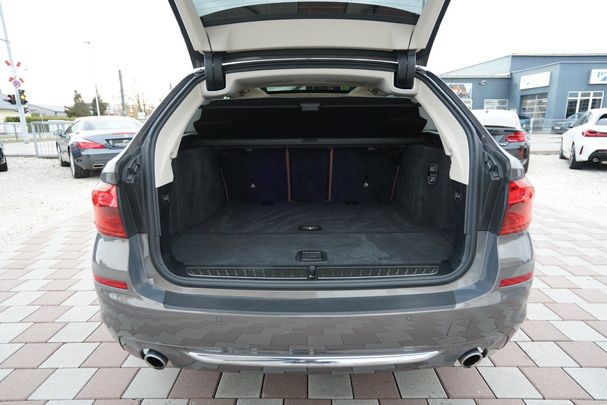 BMW 520d Touring 140 kW image number 40