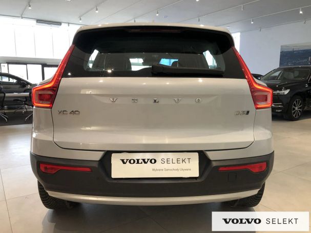 Volvo XC40 AWD 110 kW image number 7