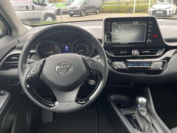 Car image 12