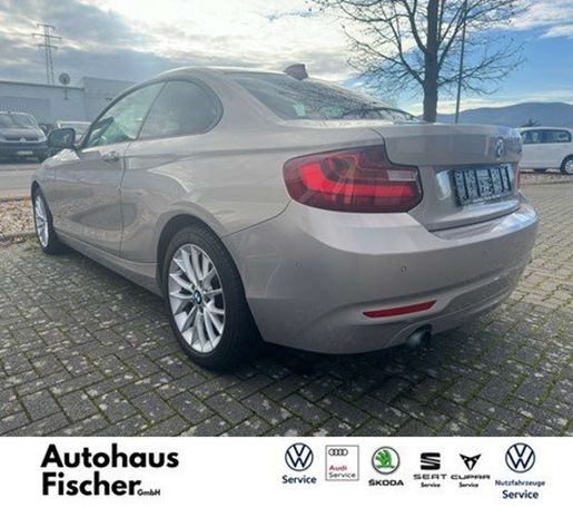 BMW 218i Advantage 100 kW image number 9