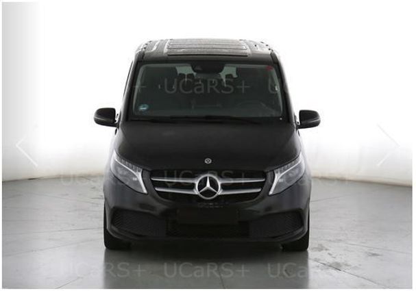 Mercedes-Benz V 300d Edition 1 174 kW image number 13