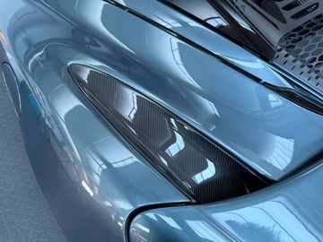Car image 37